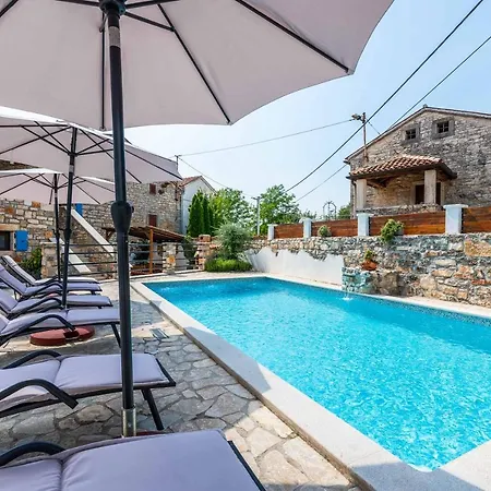 Villa Sweet Retreat